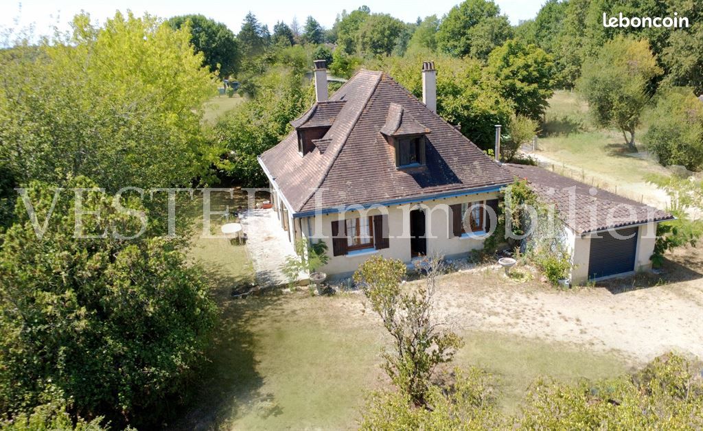 Maison 7 pièces 138 m² · à Montpon-Ménestérol · 138 m² · 158 500 €