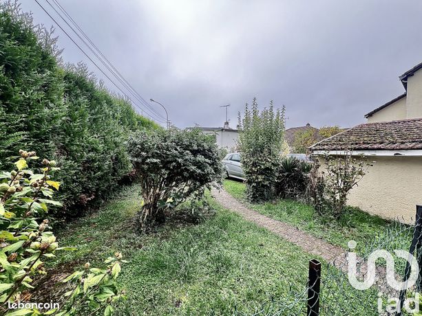 https://img.leboncoin.fr/api/v1/lbcpb1/images/85/fd/10/85fd10e2b4a9e3299e3385618b7064c756130b0c.jpg?rule=ad-image