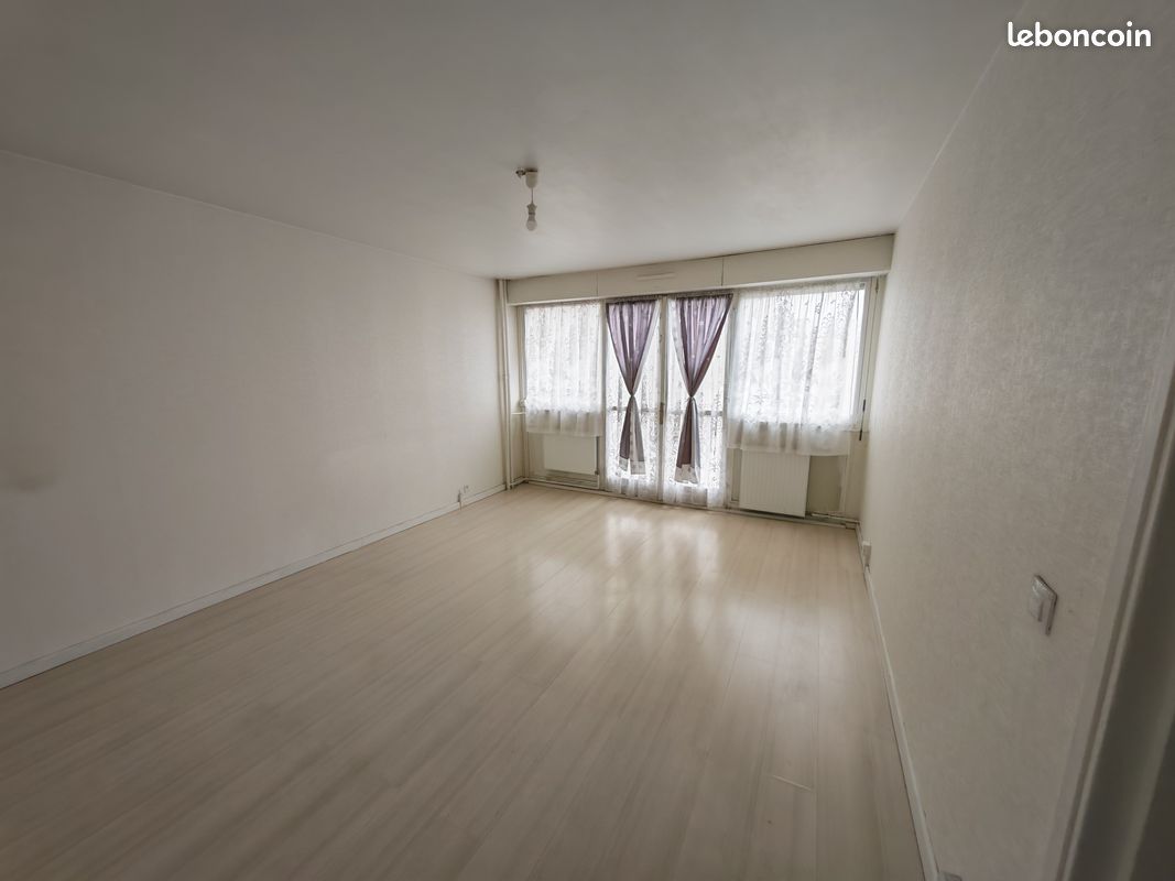 Appartement 3 pièces 64 m² · à Ivry-sur-Seine · 64 m² · 255 000 €