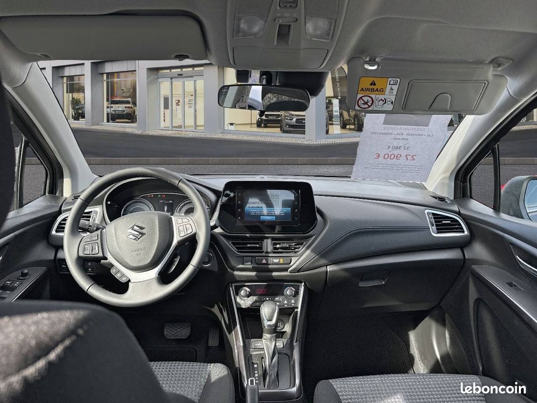 SUZUKI S-Cross 1.5 Dualjet Hybrid Auto Privilège (image 8)