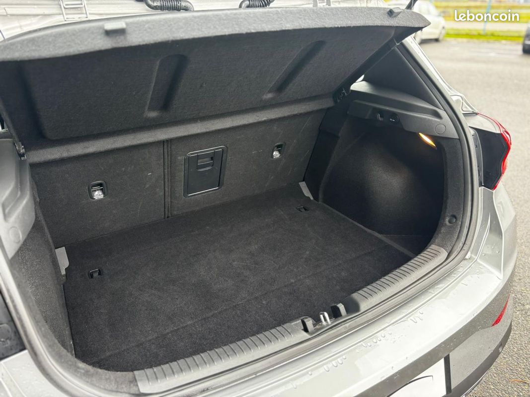 HYUNDAI I30 1.0 T-GDI Hybrid DCT-7 Creative (image 9)
