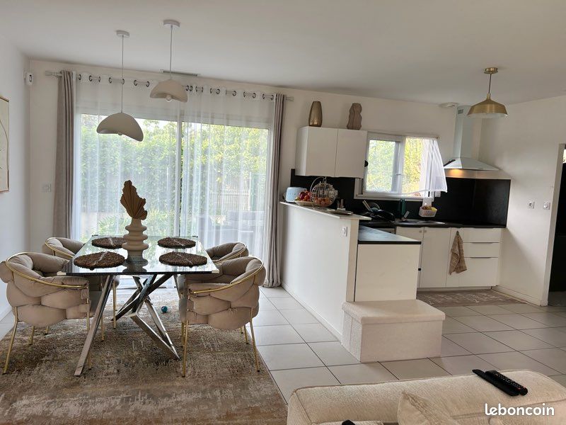 Maison 4 pièces 98 m² · à Sainte-Eulalie · 98 m² · 1 450 €/mois