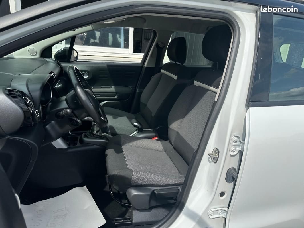 Citroën C3 Aircross BUSINESS BlueHDi 100 S&S BVM6 Feel (image 12)