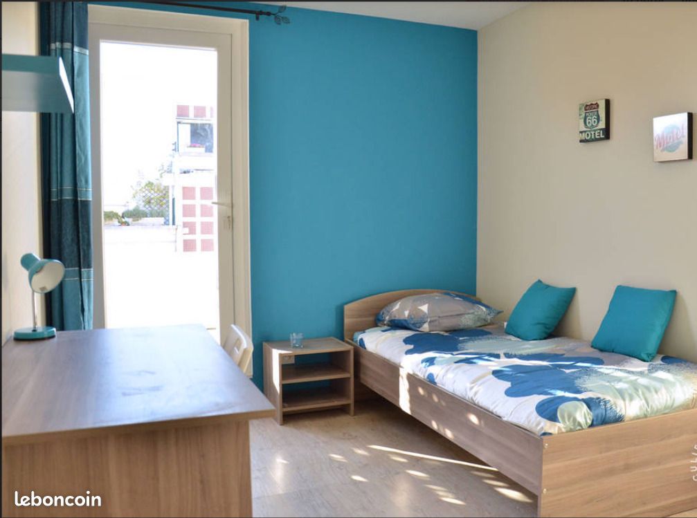 Appartement a louer noisy-le-grand - 1 pièce(s) - 100 m2 - Surfyn