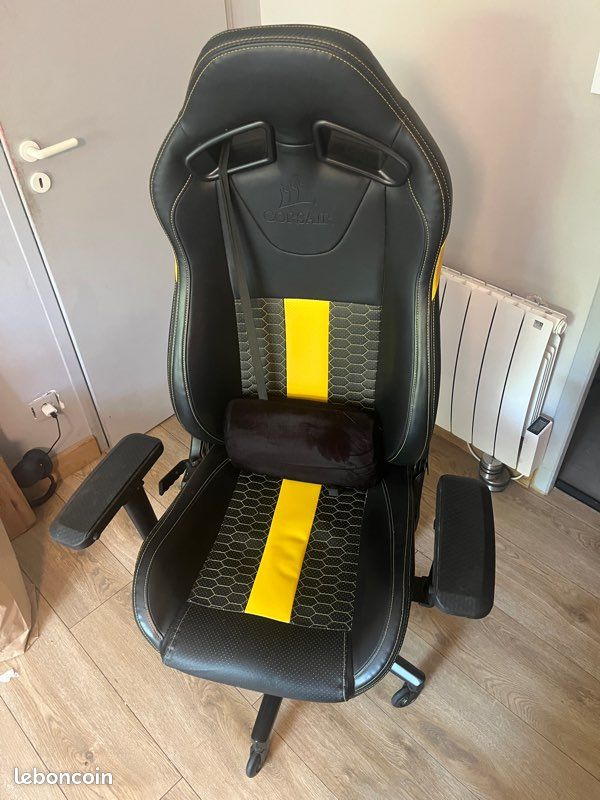Chaise Corsair T2 Road Warrior Noir et jaune (image 1)