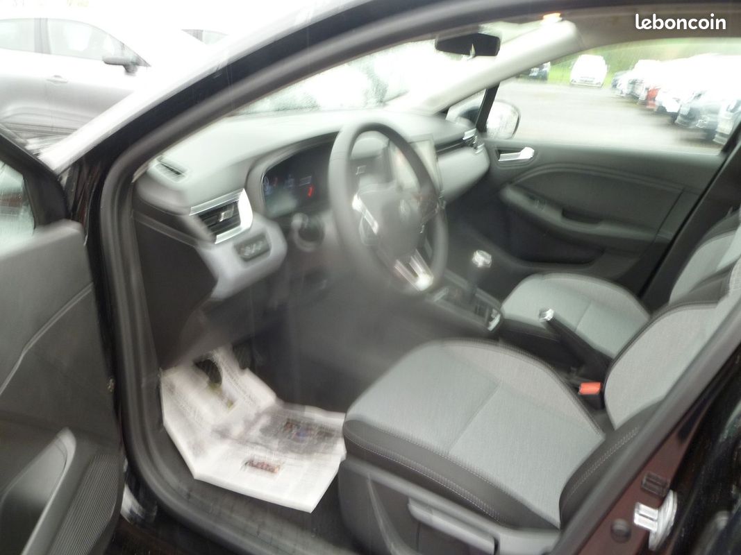 Renault CLIO V 1.5 BLUE DCI 100CH EVOLUTION BV6 5 PORTES (image 5)