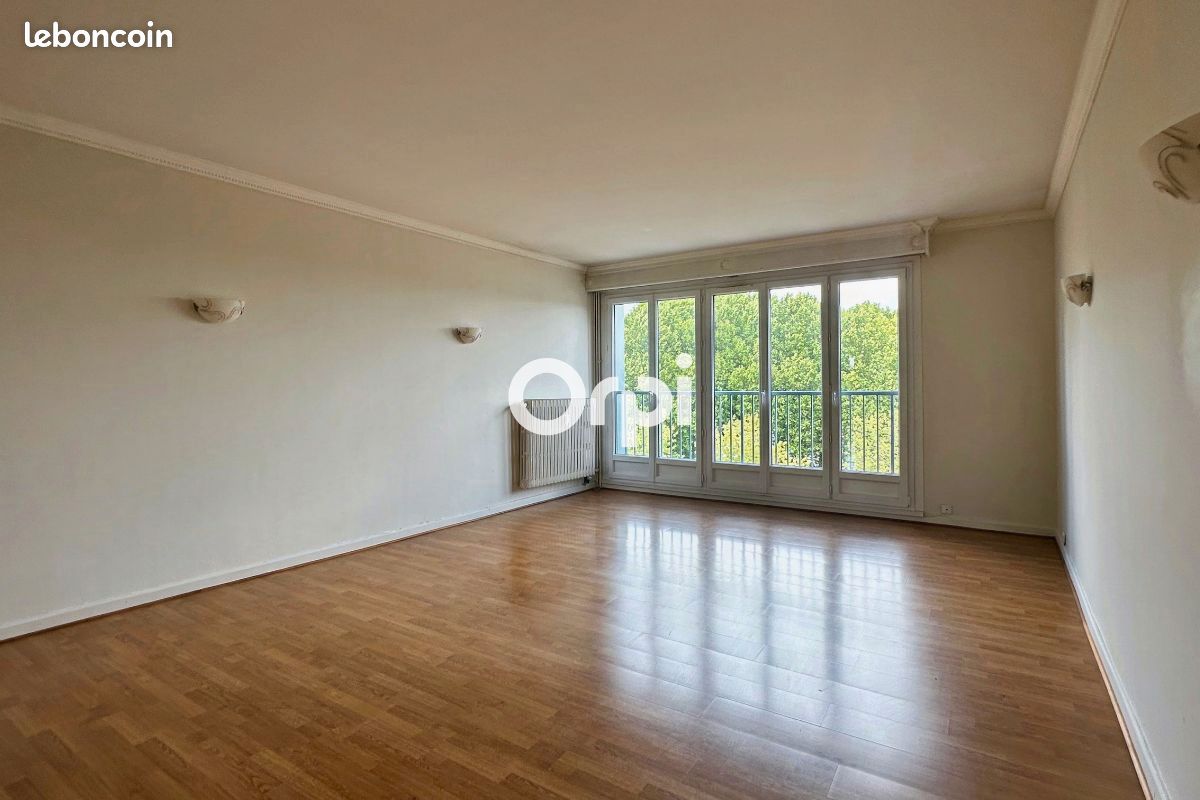 Appartement 4 pièces 104 m² · à Tourcoing · 104 m² · 150 000 €