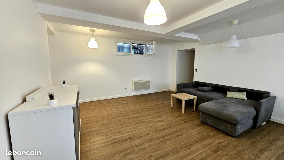 Appartement 2 pièces 56 m² · à Manosque · 56 m² · 100 000 €