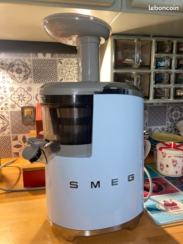 Smeg extracteur de jus neuf (image 1)