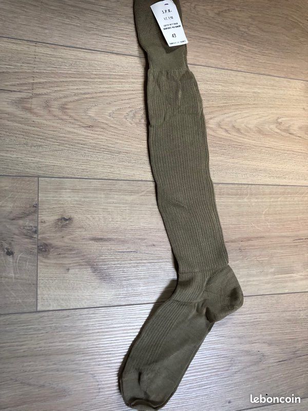 Chaussettes hautes homme kaki taille 43 Vêtements