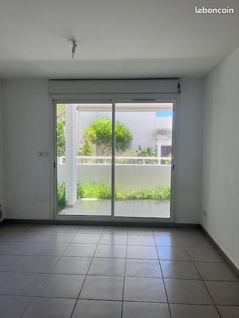 Appartement 2 pièces 48 m² · à Saint-Denis · 48 m² · 115 000 €