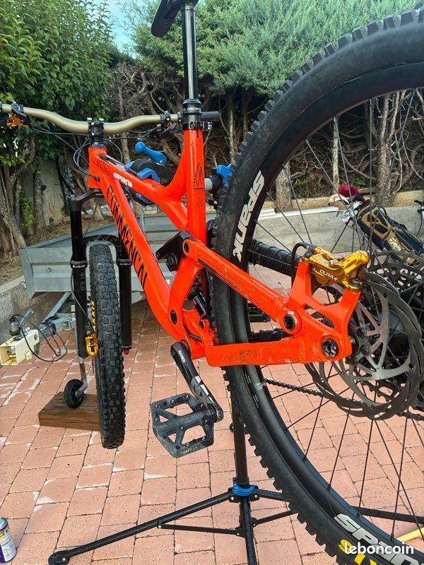 Commencal Supreme Vtt Endurigide Commencal Vtt Dh Commencal