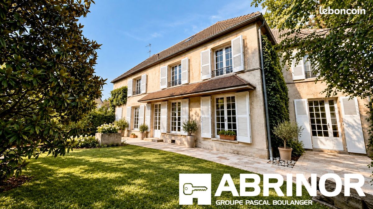 Maison 9 pièces 229 m² · à Chantilly · 229 m² · 829 000 €