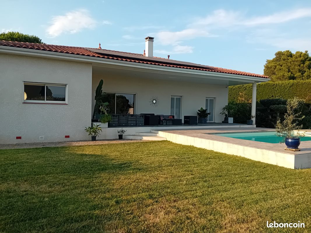 Maison 5 pièces 137 m² · à Saint-Féliu-d'Avall · 137 m² · 500 000 €