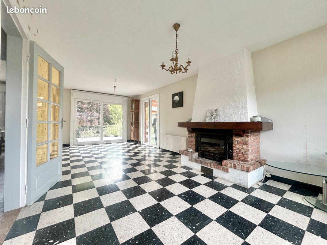 Maison 6 pièces 118 m² · à Steenvoorde · 118 m² · 245 000 €