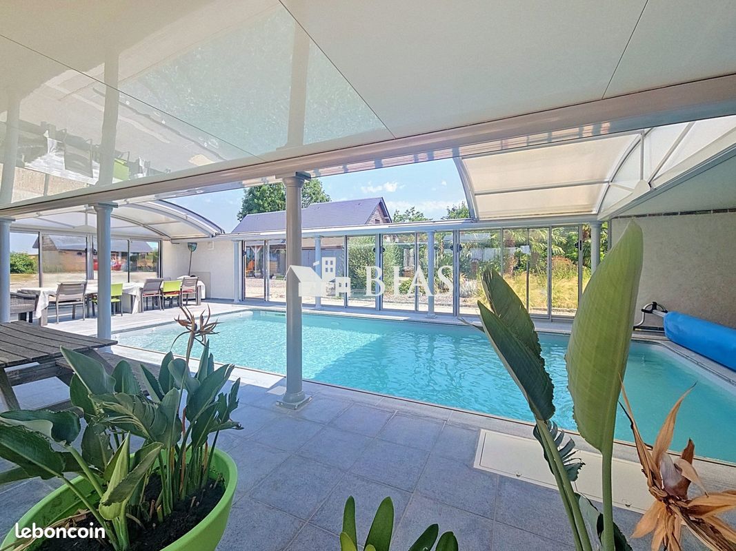 Maison 10 pièces 158 m² · à Le Neubourg · 158 m² · 442 000 €