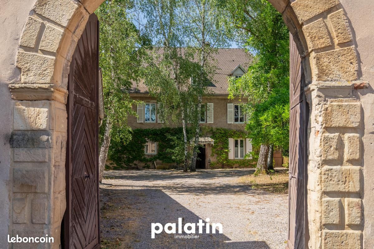Maison 20 pièces 432 m² · à Mutzig · 432 m² · 698 250 €
