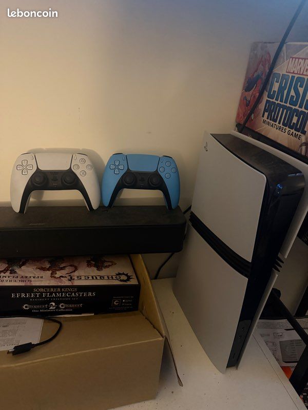 PlayStation PS5 pro 2TO + un pad supplémentaire (image 2)