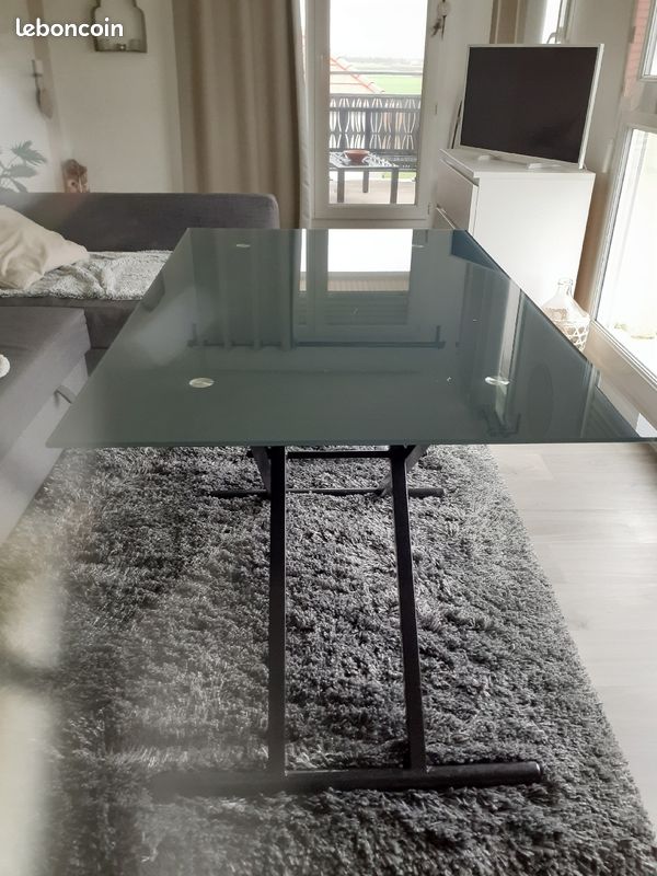 Table relevable en verre (image 2)