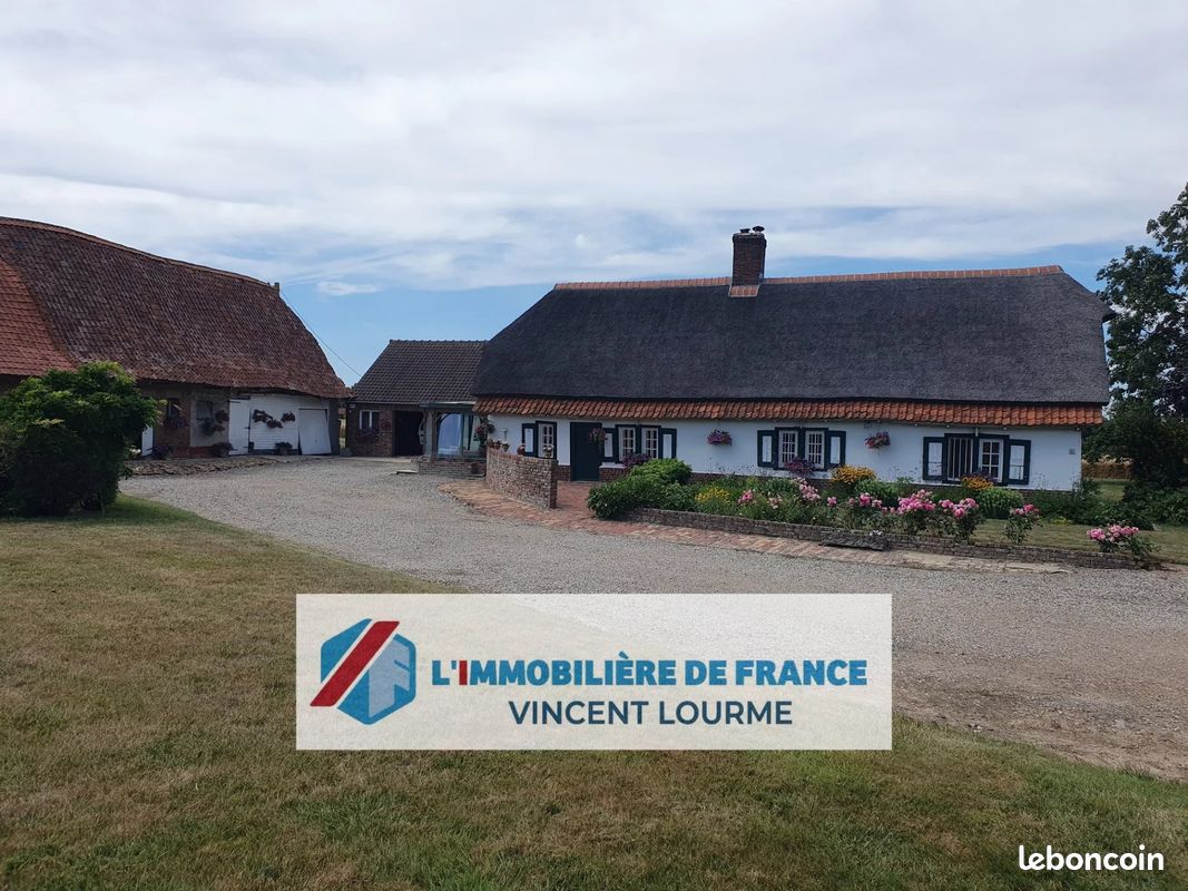 Maison 6 pièces 137 m² · à Sercus · 137 m² · 336 000 €