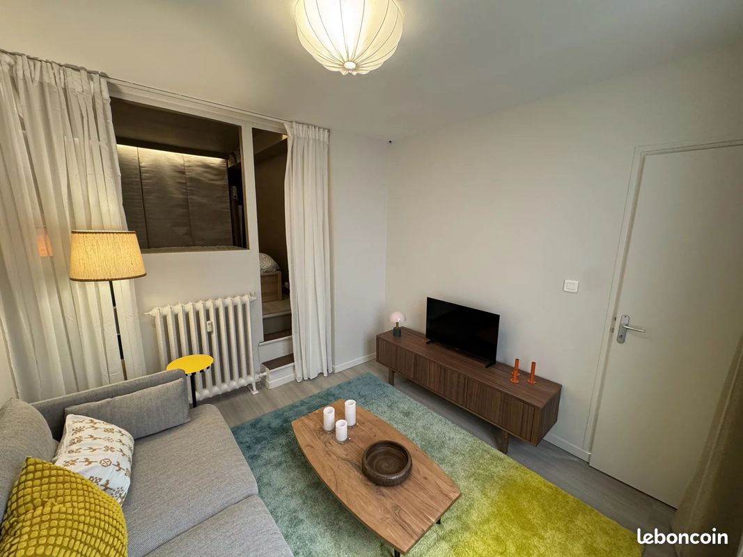 Appartement 2 pièces 32 m² · à Paris · 32 m² · 1 390 €/mois
