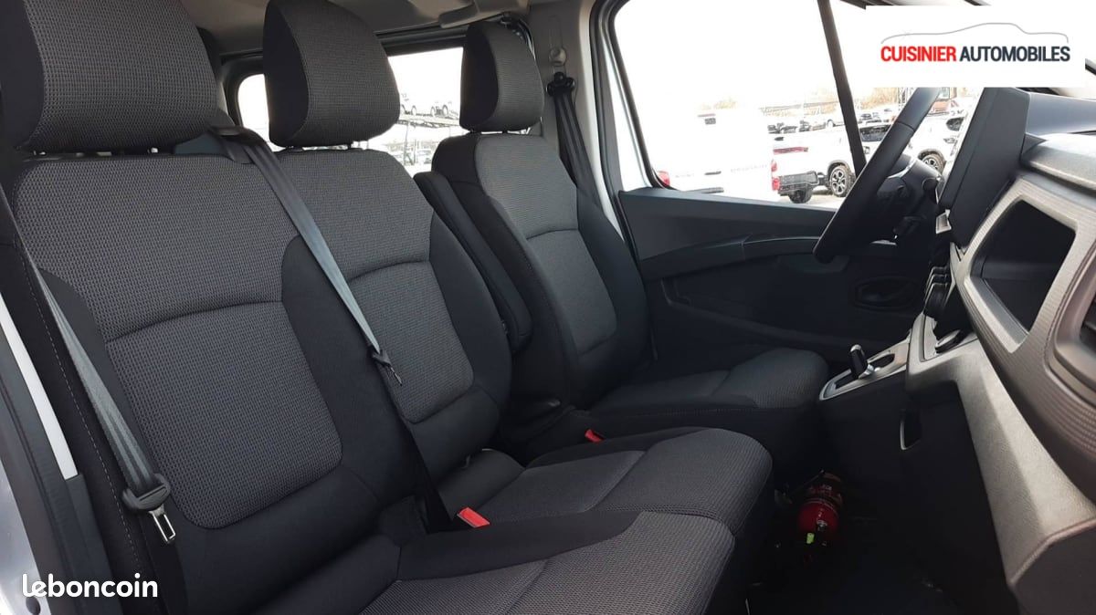 Renault Trafic CABINE APPROFONDIE L2H1 3T BLUE DCI 150 AUTO ADVANCE (image 26)