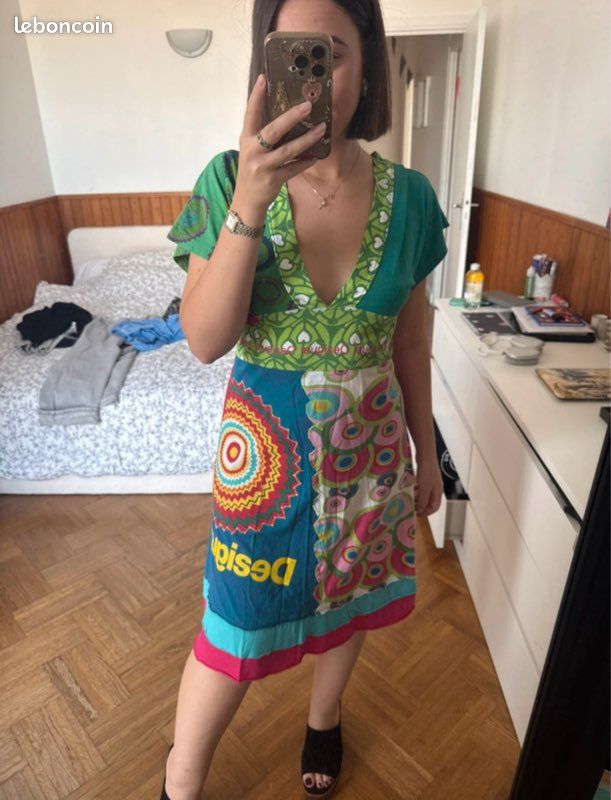 Robe Multicolore Desigual Taille XS En Viscose - Occasion En Excellent état, Longueur Genoux