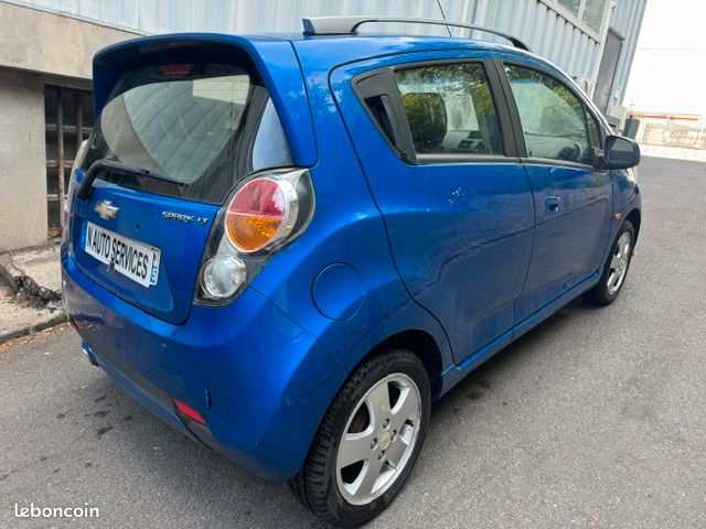 Chevrolet spark 1.2 81 lt (image 3)