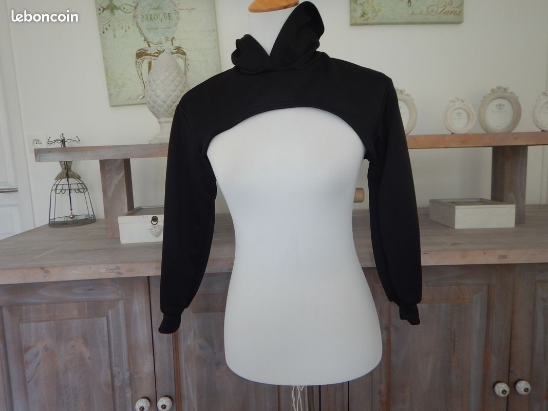 Sweat à capuche fille ultra court Shein 10 ans Vêtements