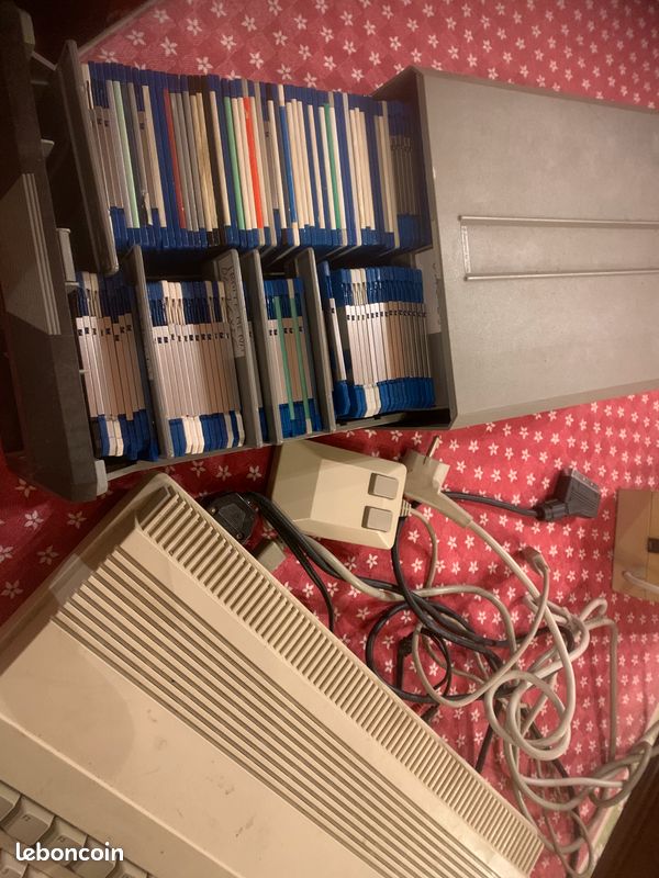 AMIGA 600 et nombreux jeux (image 2)