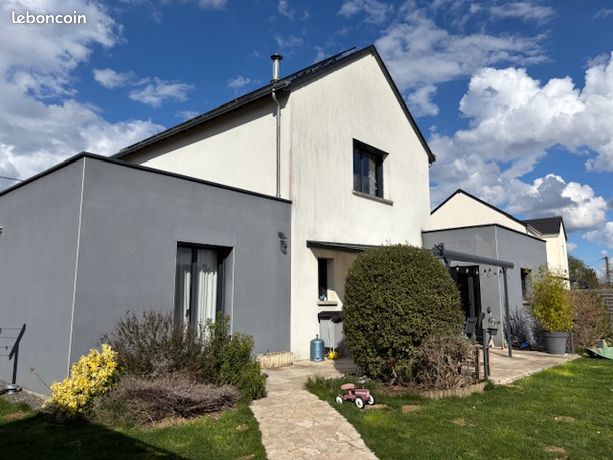 Maison recente dans un havre de paix aux portes de tours