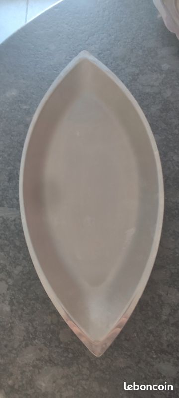 Plats Ovales Design & Haut de Gamme