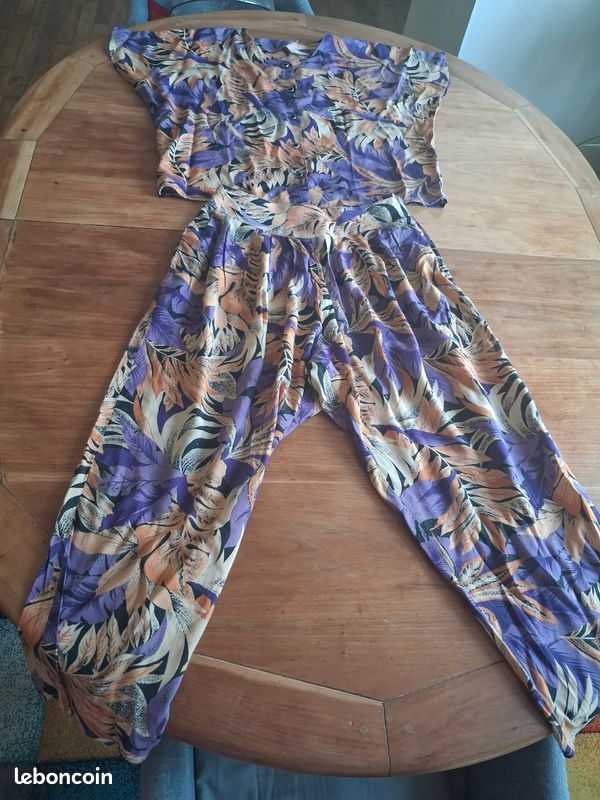 ENSEMBLE PANTALON et CHEMISIER (image 1)