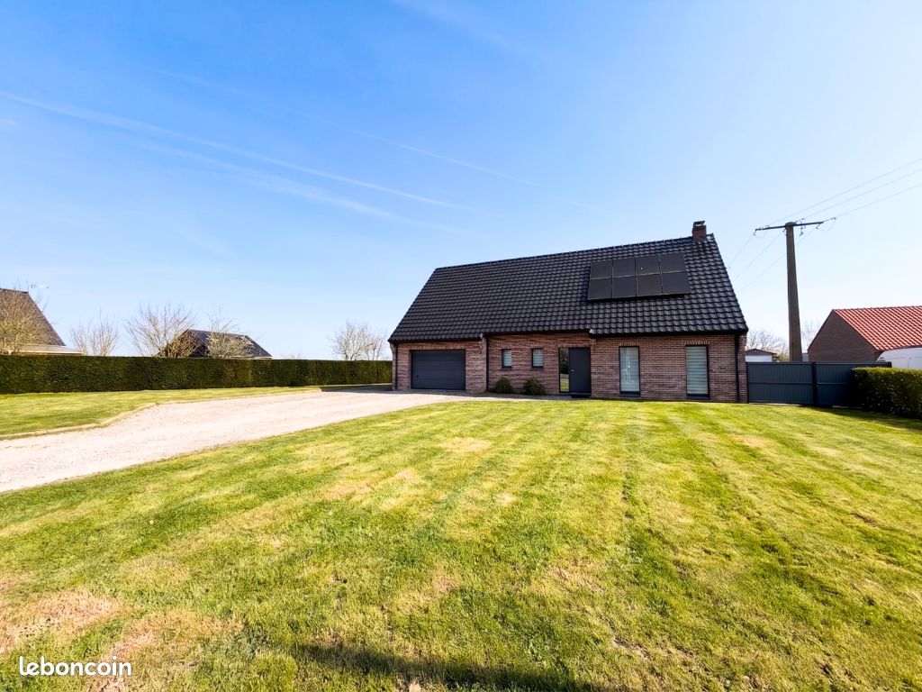 Maison 7 pièces 174 m² · à Mametz · 174 m² · 374 000 €