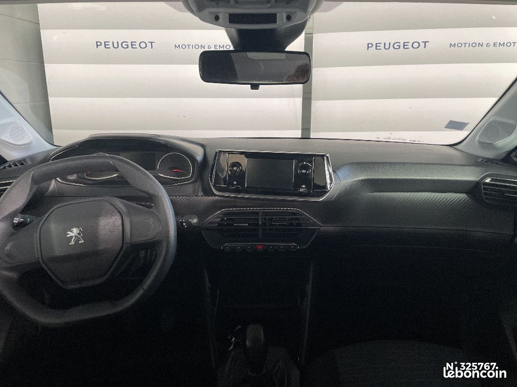 Peugeot 208 PURETECH 75 S&S BVM5 LIKE (image 9)