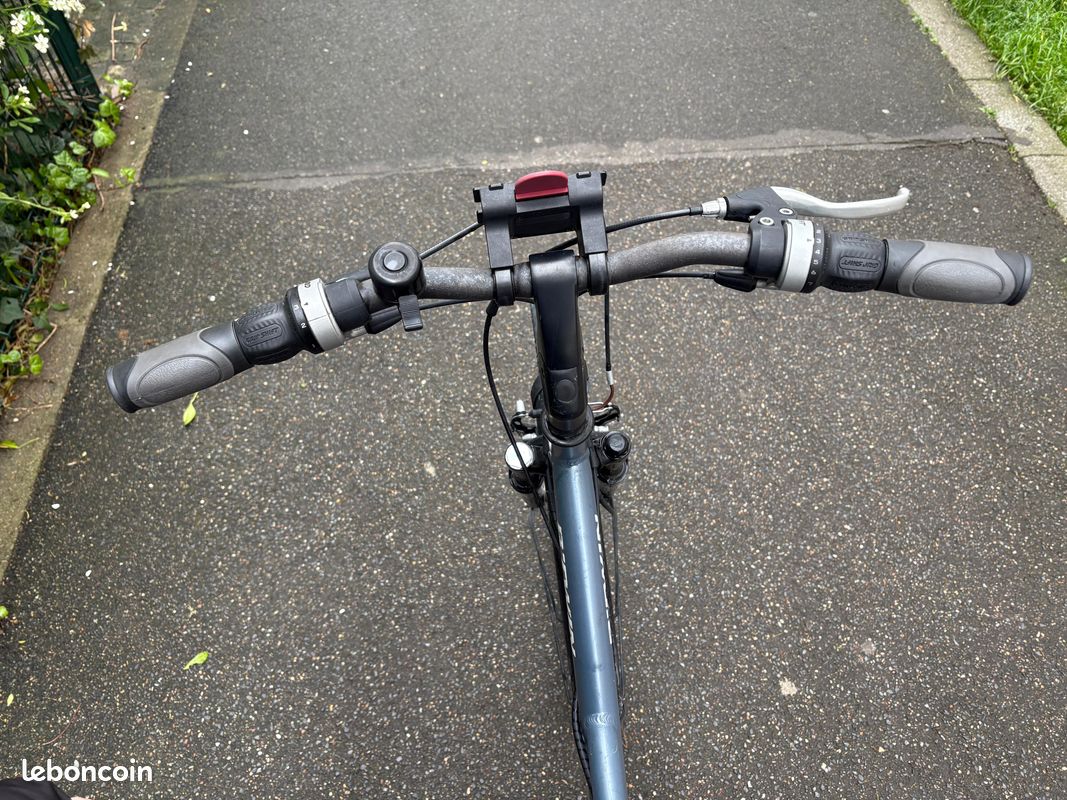 Vélo VTC Btwin Original 520 (image 4)