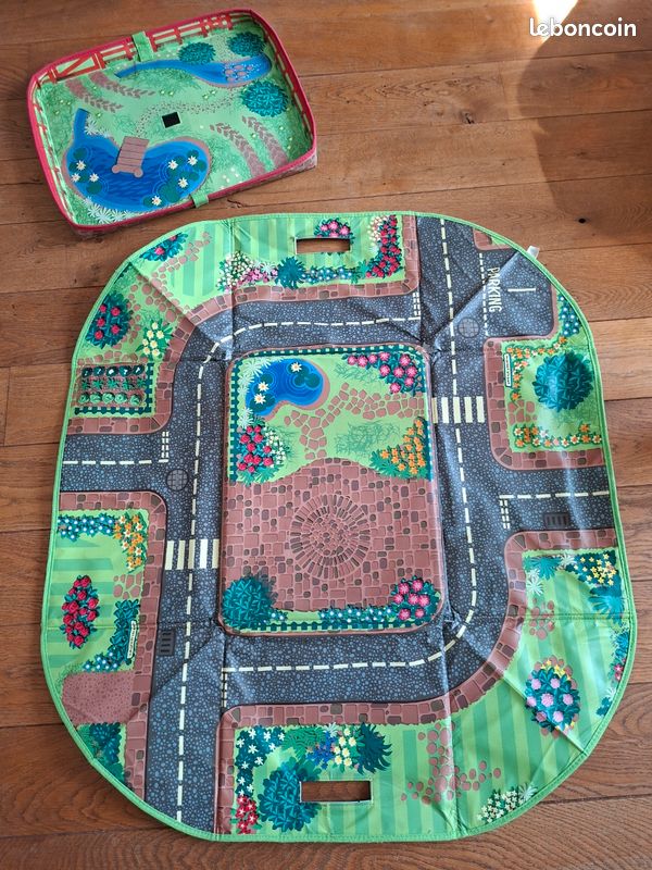 Tapis de jeu et boîte (image 3)