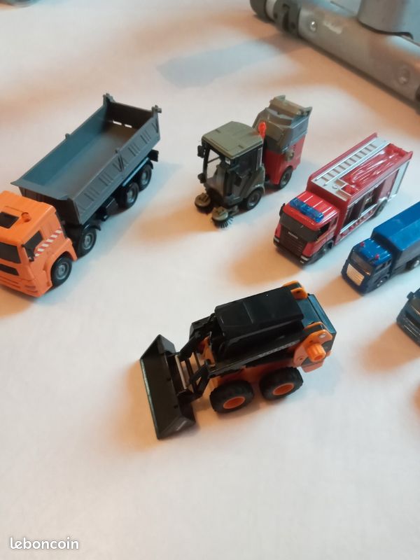 Lot camions balayeuse chargeuse (image 3)
