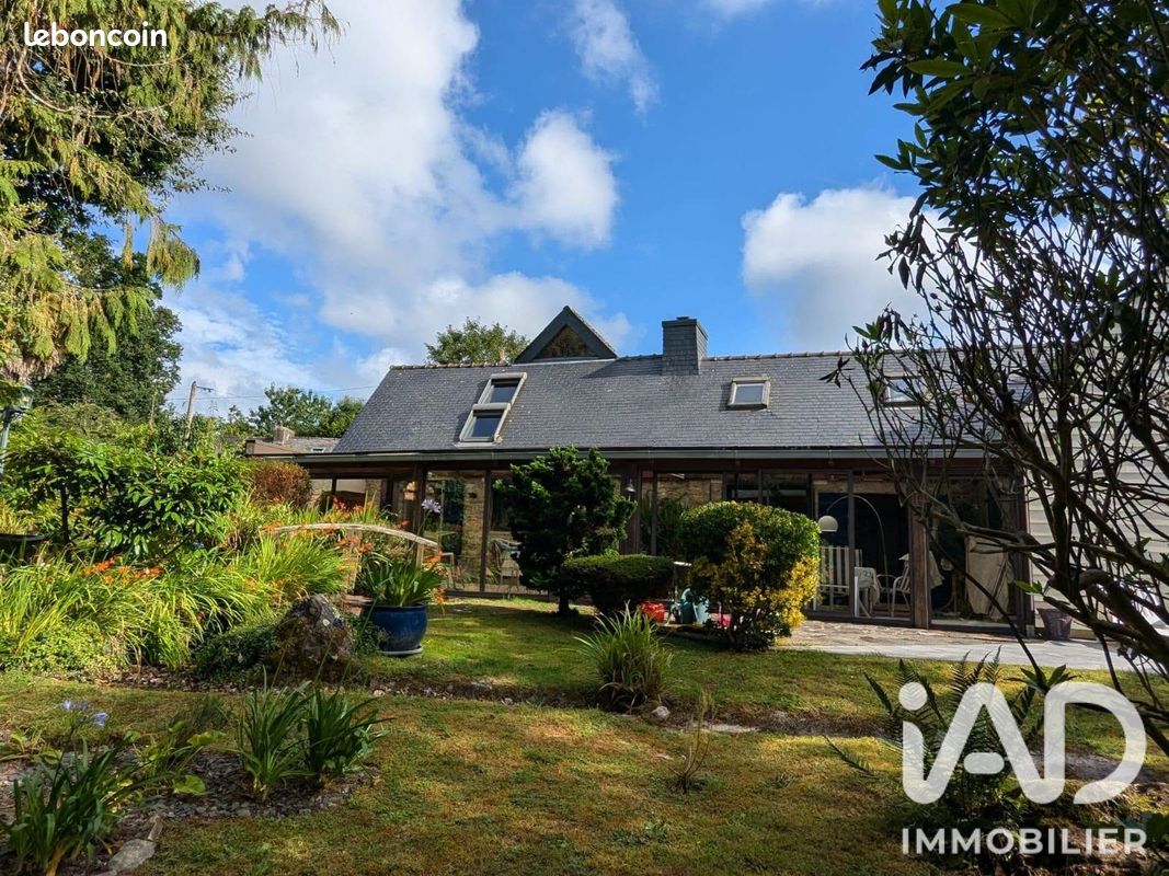 Maison 6 pièces 250 m² · à Fouesnant · 250 m² · 598 000 €