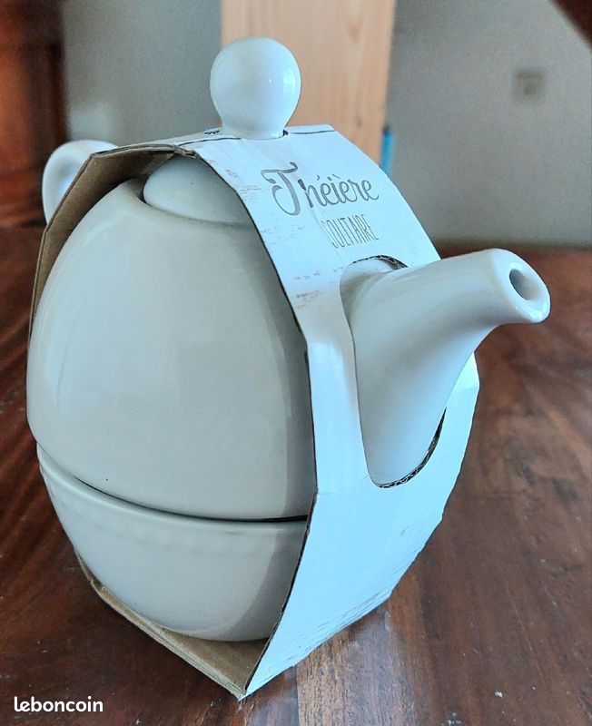 Théière "solitaire" (image 2)