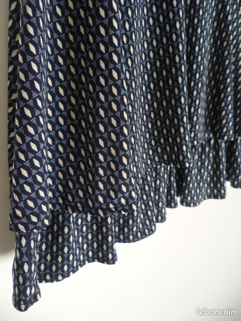 Jupe bleue " Ma boutique plus " ~ Taille 40 (image 3)