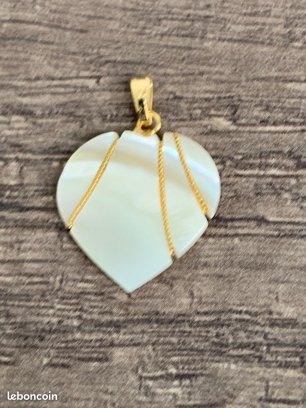 Ancien Pendentif Peint Sur Nacre Fin XIXe - Bijou Vintage Multicolore Rare - Réf 5577