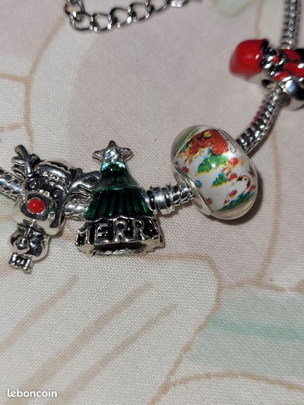 Bracelet complet de Noël – 20 cm – 11 charms + chaîne de sécurité (image 3)