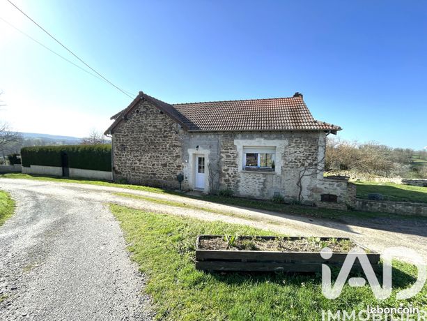 Propriété 4 pièces 140 m²