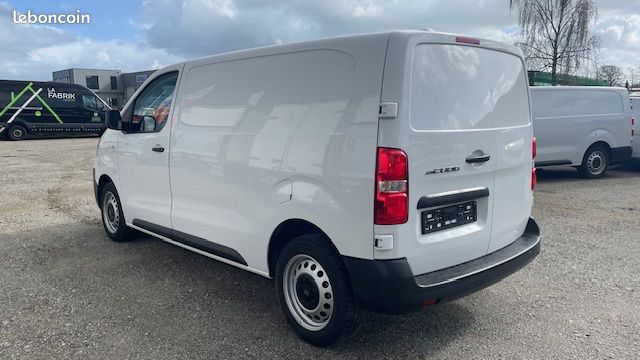 23 990 HT - Fiat SCUDO M 2.0 BLUEHDI 180 EAT8 PACK CONNECTIVITÉ (image 5)