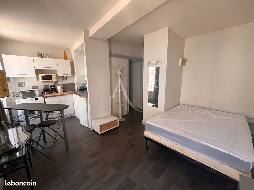 Appartement 1 pièce 20 m² · à Saint-Aignan · 20 m² · 420 €