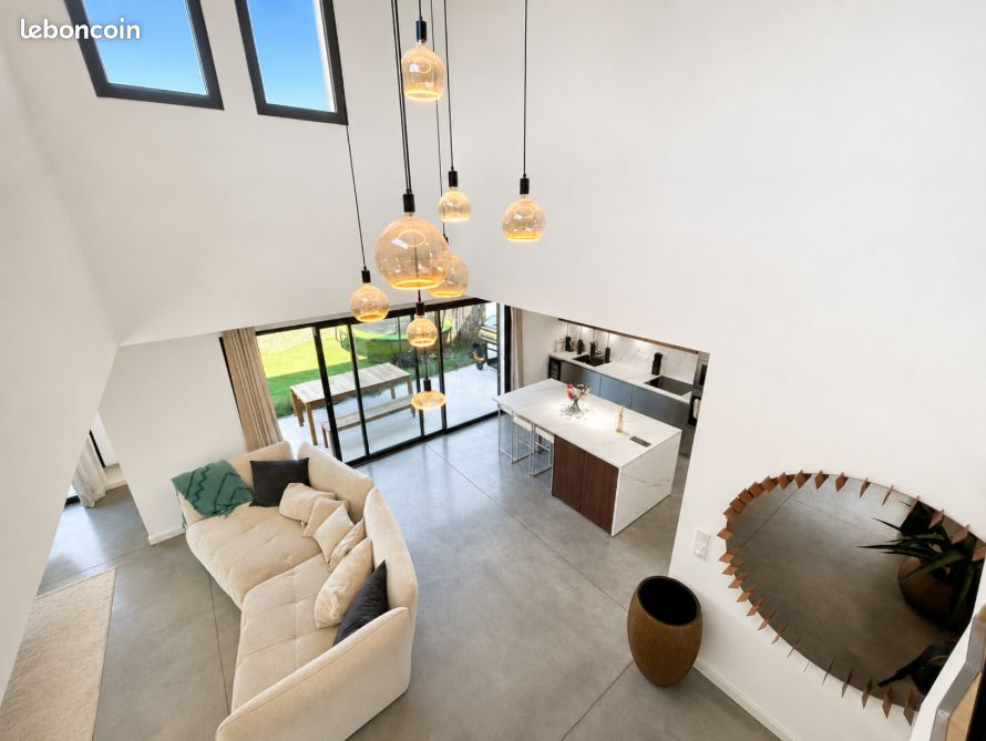 Maison 5 pièces 122 m² · à Saint-Jean-Lasseille · 122 m² · 365 000 €