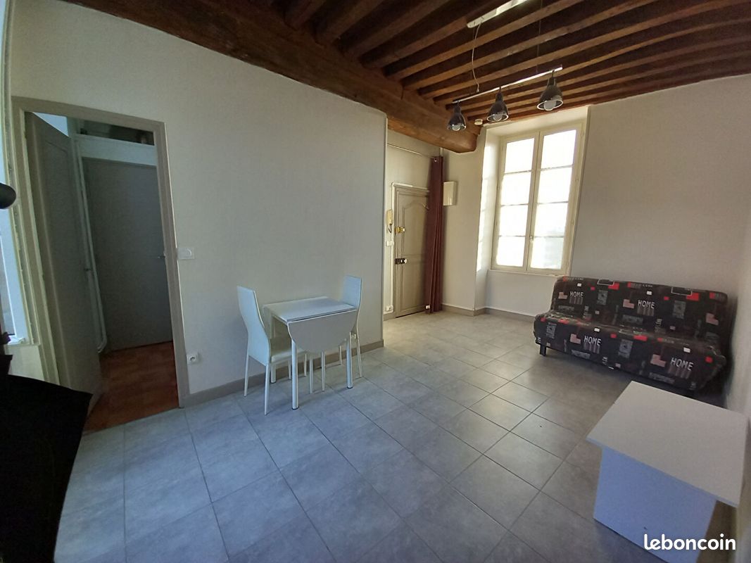 Appartement 1 pièce 21 m² · à Avallon · 21 m² · 310 €