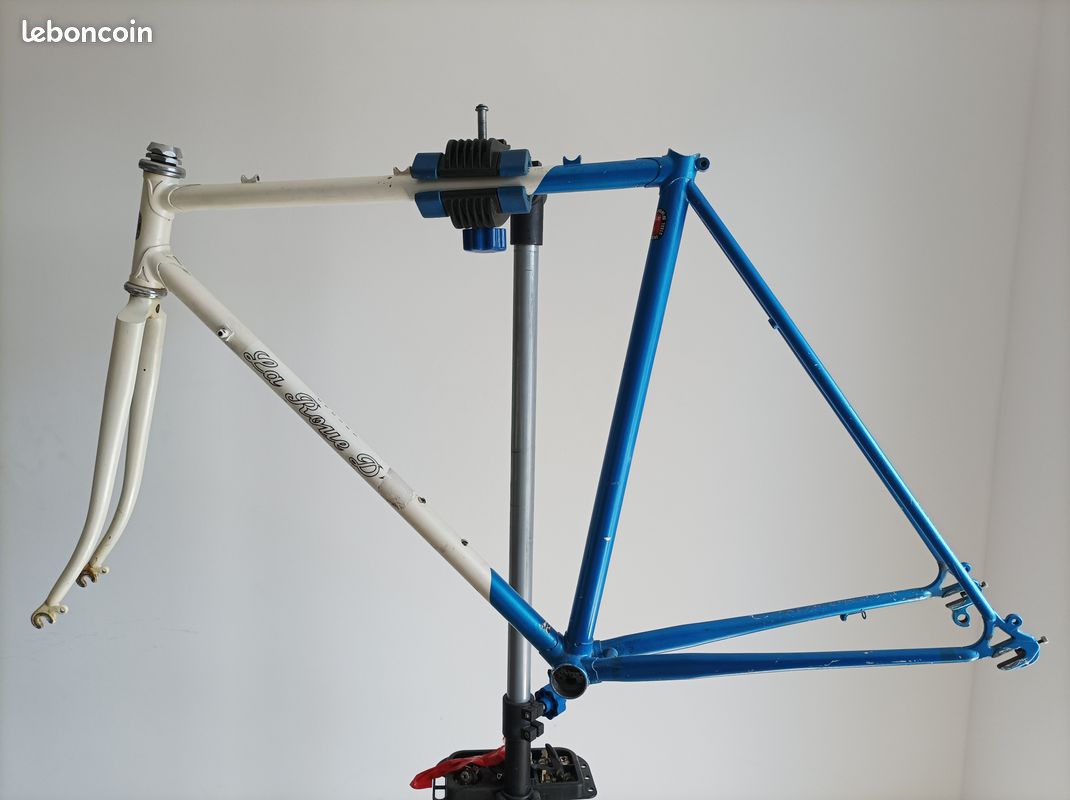 Autocollant Cadre Vélo Vitus 999 X1 - Vinyle Adhésif Jaune Egovinyls