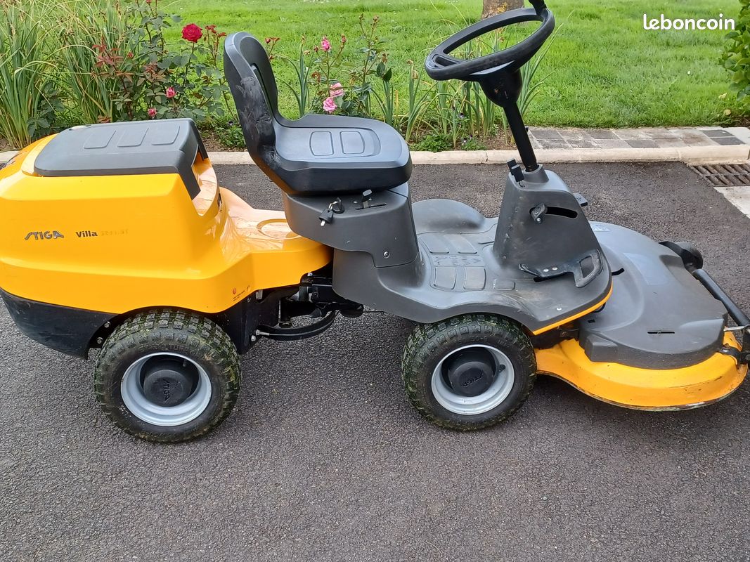 Tracteur tondeuse (image 1)